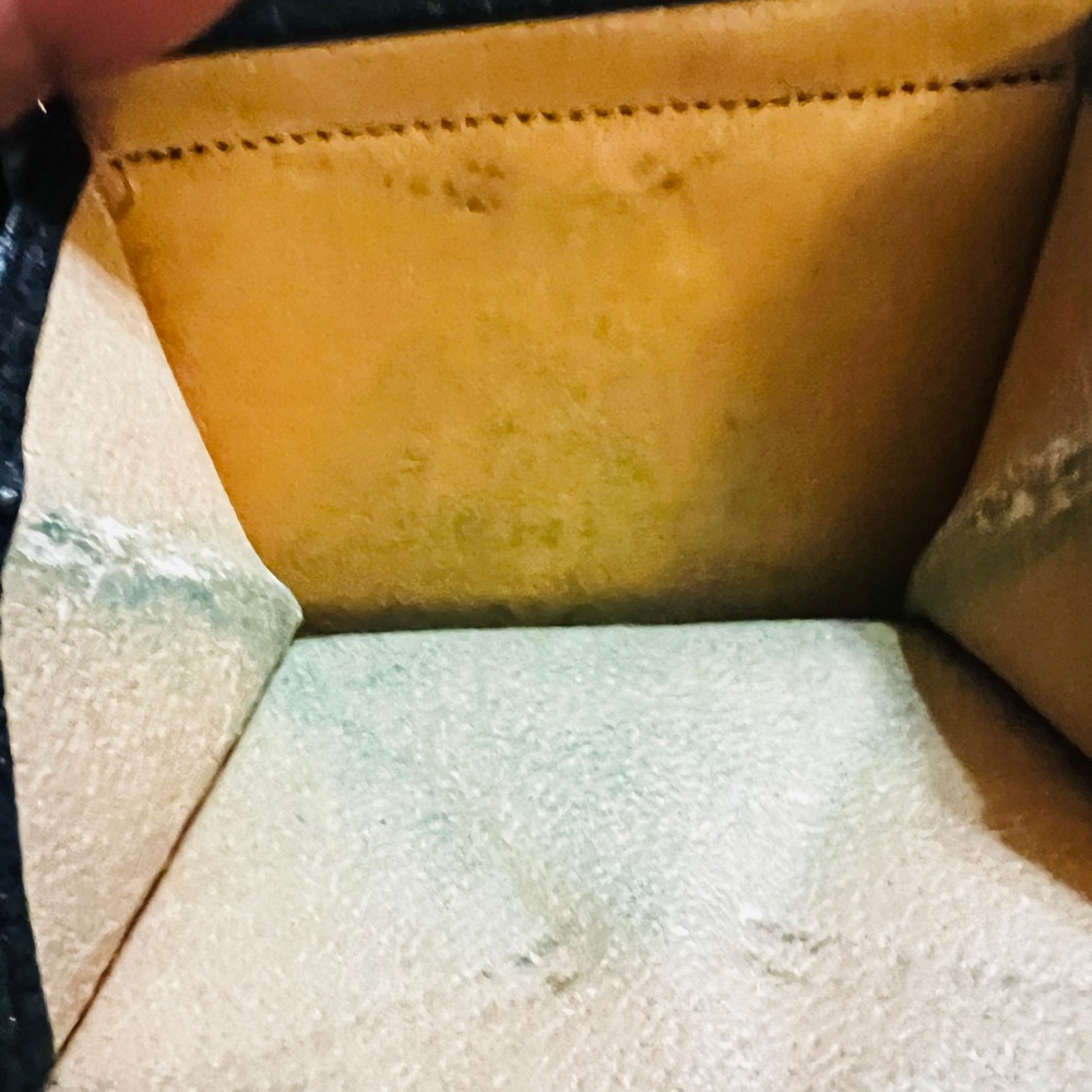 Dooney & Bourke Pebble Grain Wallet - Picture 8 of 11